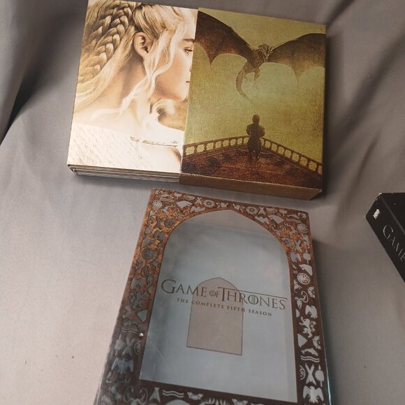 Game Of Thrones 2 Box Sets Forth and Fifth Season DVDS Preowned - Picture 15 of 15